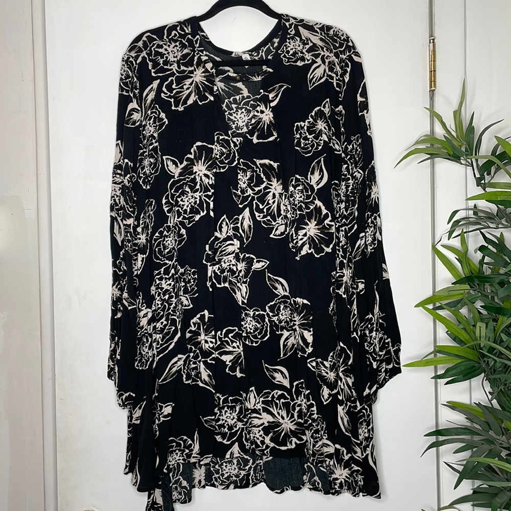 Free people flowy floral dress